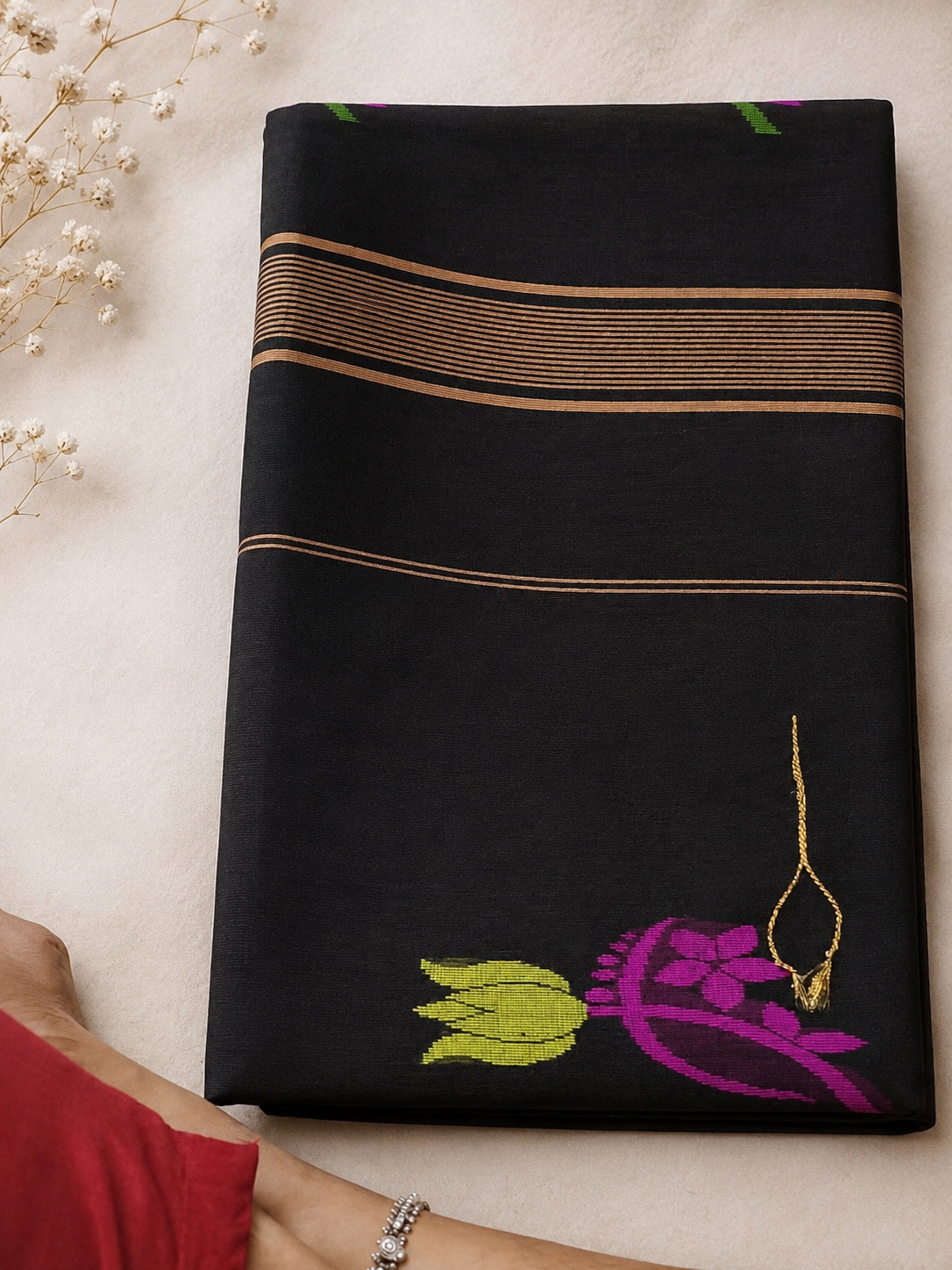 Matka Muslin Jamdani - Black floral print