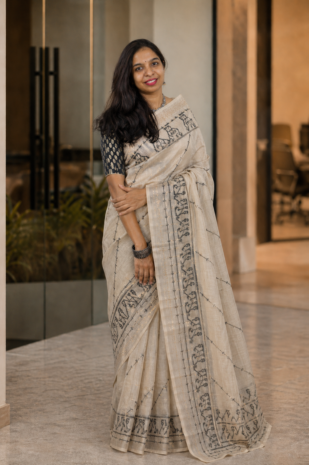 Cotton Silk Saree | Lightweight Handwoven Office Wear (Cream and Black)