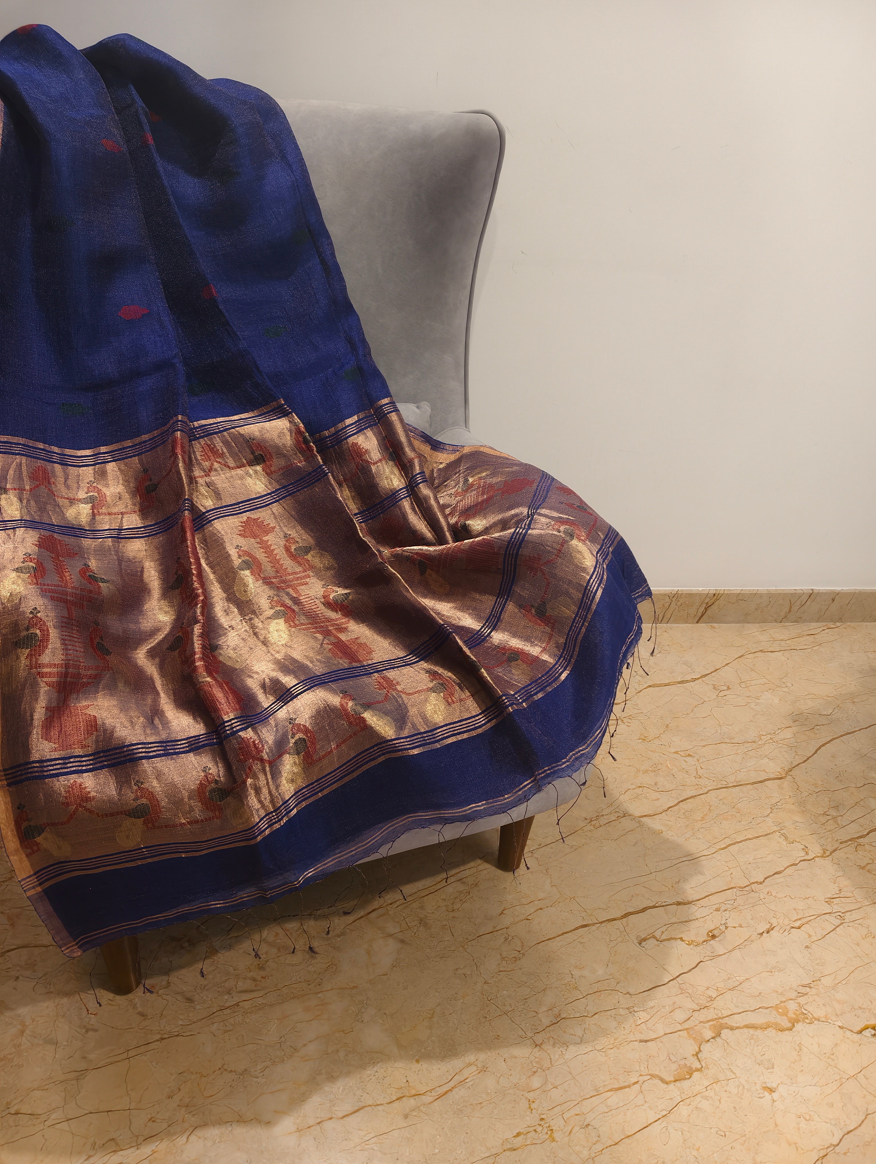Neel Mayura – Navy Blue Matka Silk Jamdani Saree
