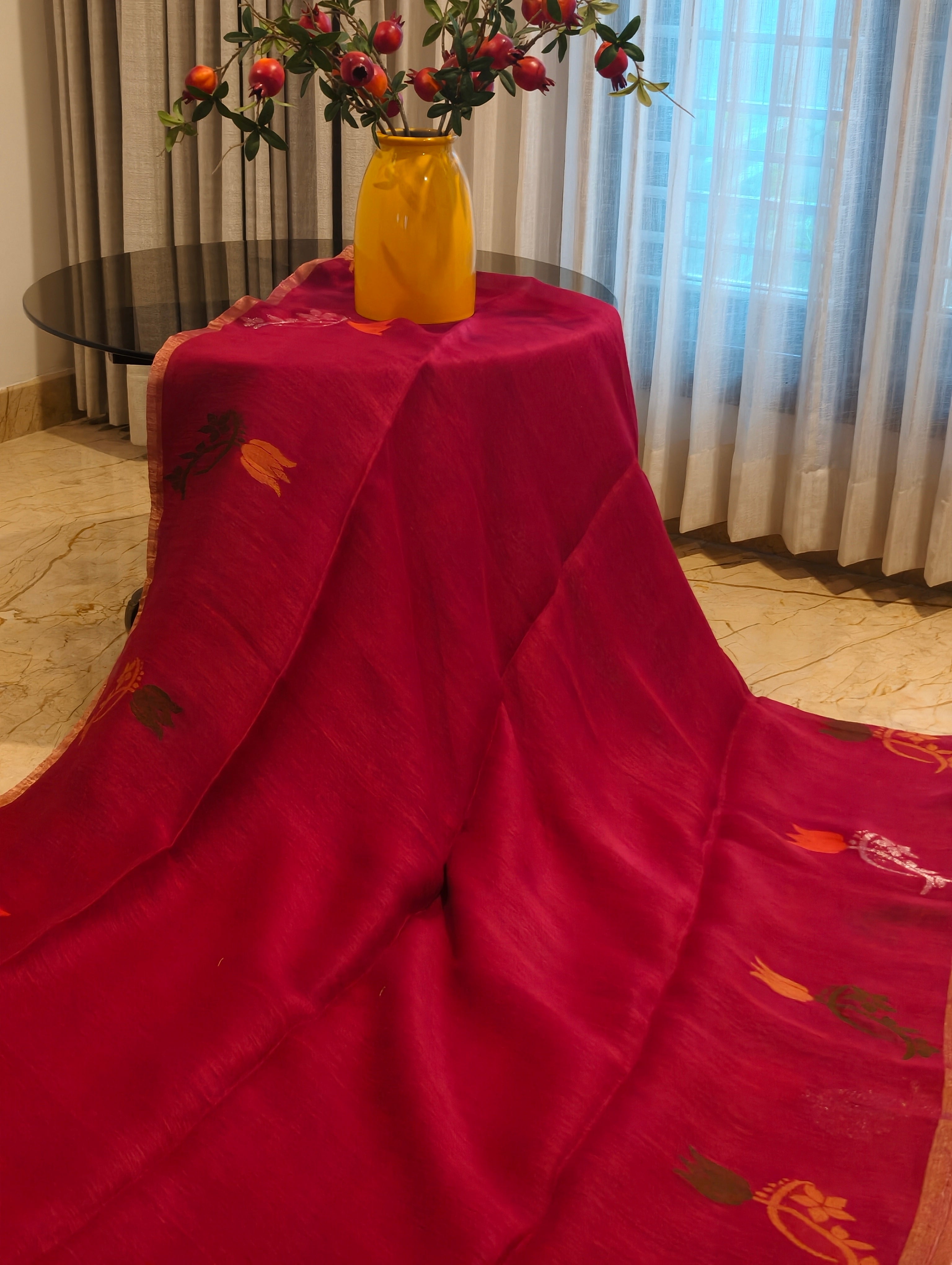 Dark pink Matka Silk Jamdani saree with handwoven floral motifs – Gulabi Gulzaar