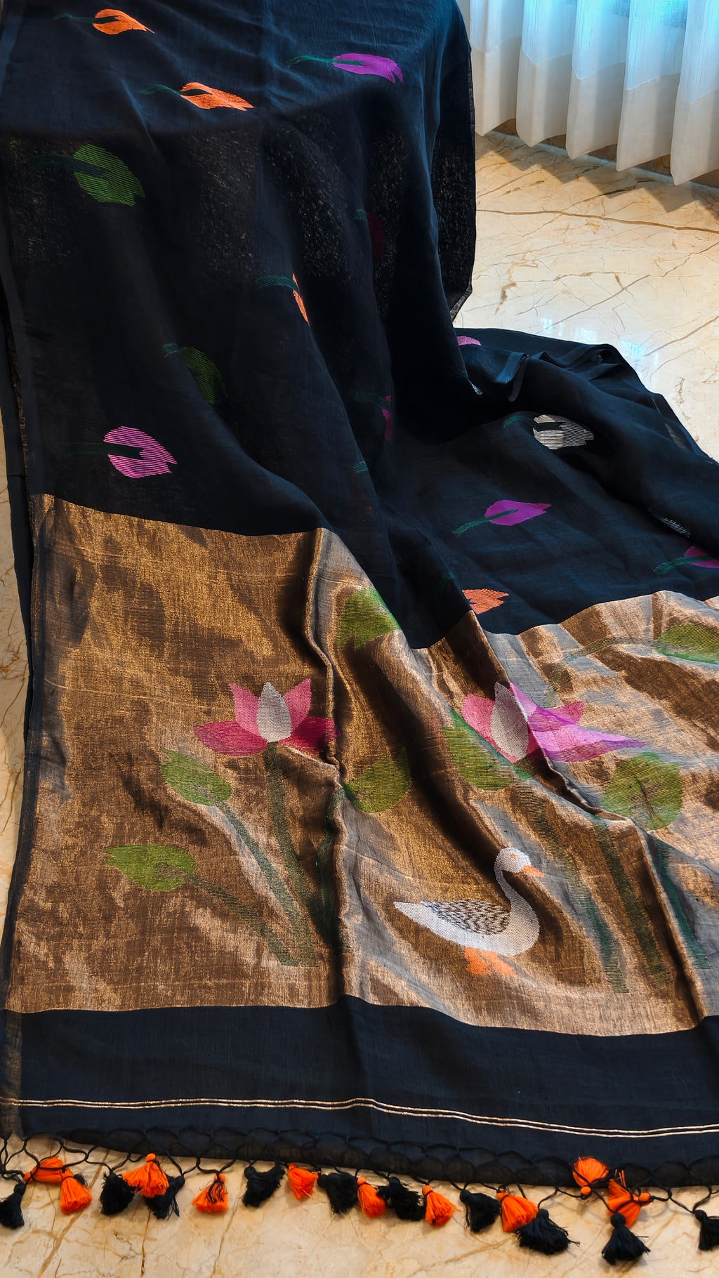 Krishna Kamalini – Black Linen Silk Jamdani Saree