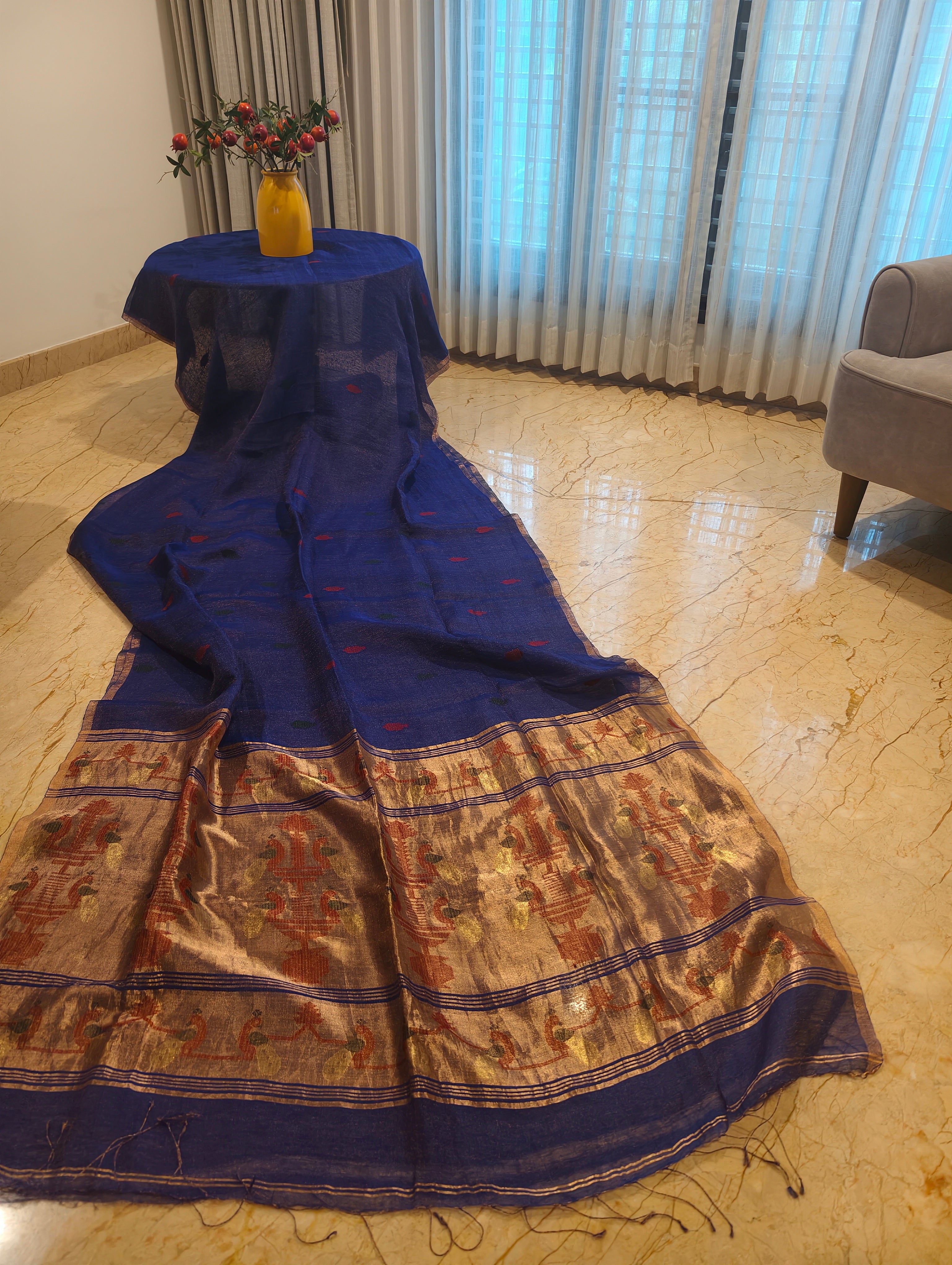 Neel Mayura – Navy Blue Matka Silk Jamdani Saree