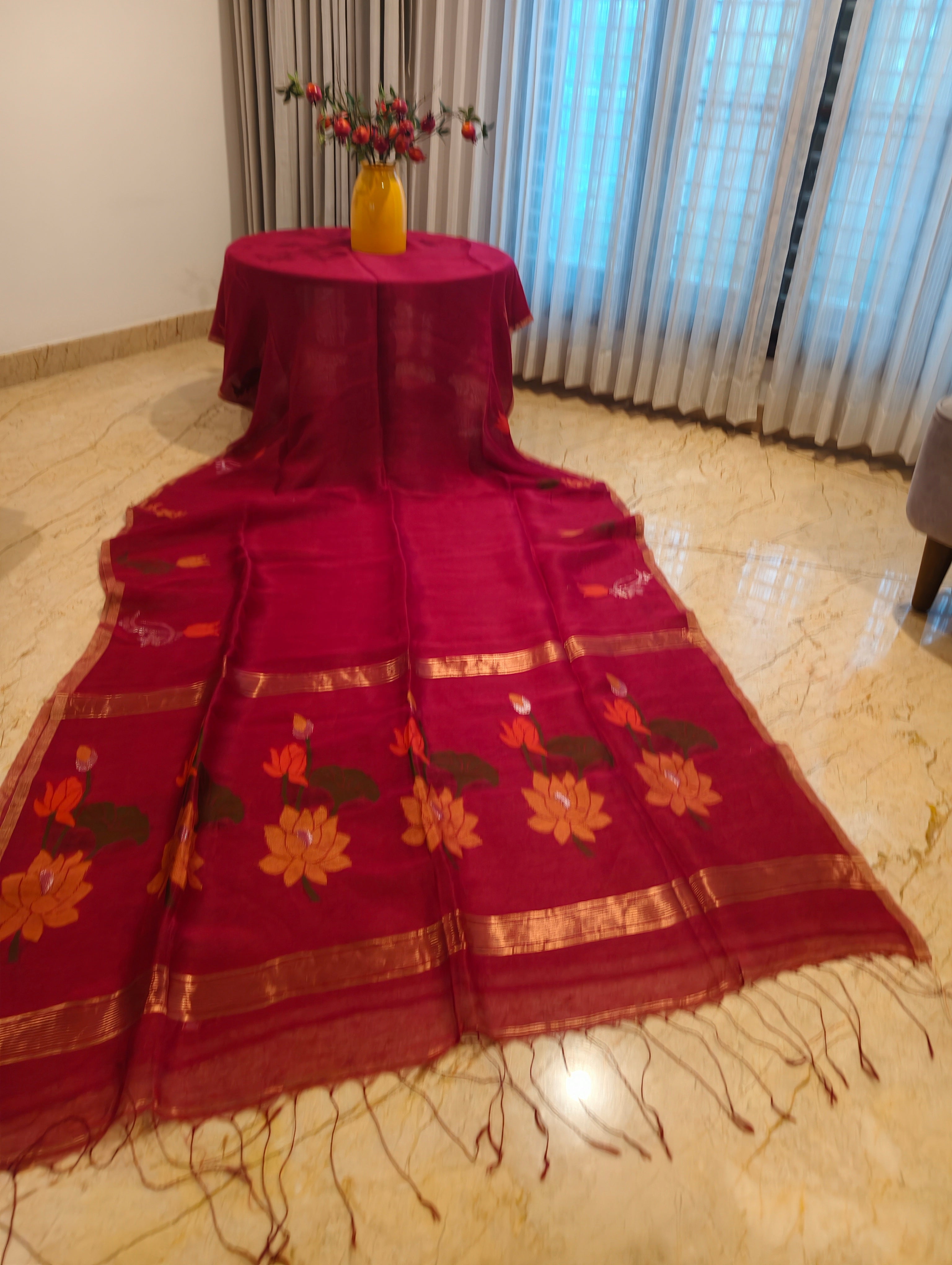 Gulabi Gulzaar dark pink Matka Silk Jamdani saree with handwoven floral lotus motifs